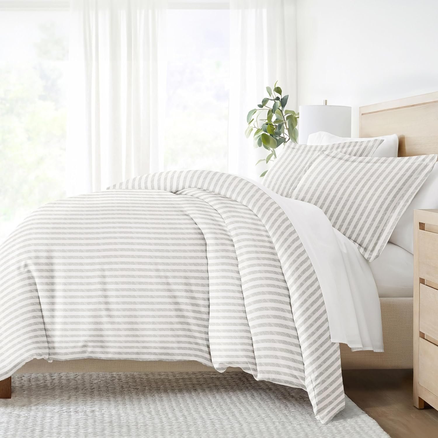 Microfiber Duvet Cover Set with Corner Ties